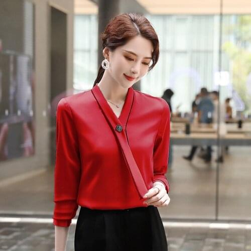 IZICFLY New Autumn Spring Red Plus Size Ladies Tops Fashion Korean Black Shirt Slim Casual Office Elegant Blouse Women Work Wear
