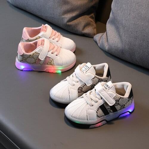 Luminous mesh sneakers for children, sports and running shoes for little girl and boy