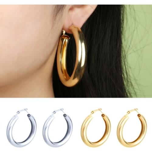 Vintage Hollow Circle Hoop Earrings Chic Big Circle Smooth Geometric Large Earring Brincos Femme For Women Jewelry