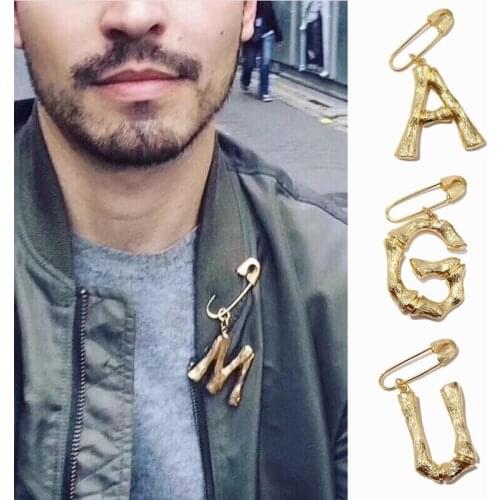 Fashion innital letter brooch A B C D E F G H E J K l M N O P Q R S T W V U X Y Z alphabet letters brooches pin famous brand