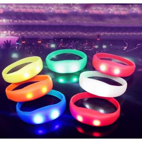 Flash LED Light Party Concert Show Silicon Bracelet Bangle Wristband Unisex Voice Control LED Light Up Silicone Bracelet