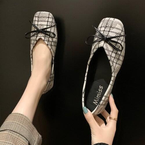 2020 New Women Flat Shoes Lattice Fashion Comfortable Cute Bow Flat Shoes Fashion Designer Style Casual Womens Shoes W33-81