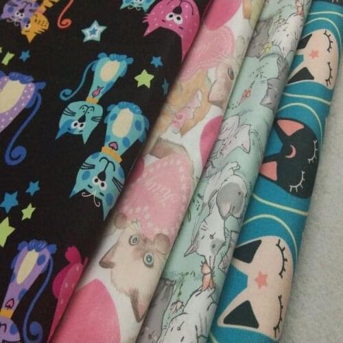 Pretty 4 Designs Adorable Cats Friends Printed Cotton Fabric 24x22cm Cat Fabric Small Size Fabric Patchwork For DIY Sewing Decor