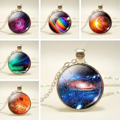 Nebula Space Planet Pendant Necklace Glass Cabochon Sliver Chain Vintage Choker Necklaces Fashion Women Jewelry Gift