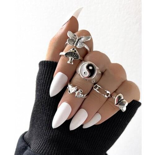 Personality Tai Chi Mushroom Butterfly Rings Set Fashion Punk Heart Geometric Rings for Women Jewelry Accessories
