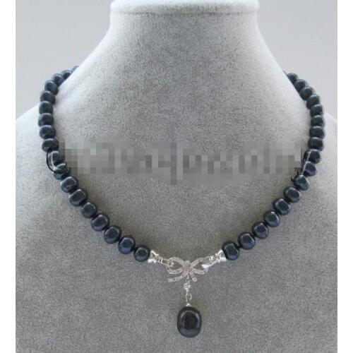 Beautiful 18" 9-10mm black freshwater pearl necklace + 12mm pendant