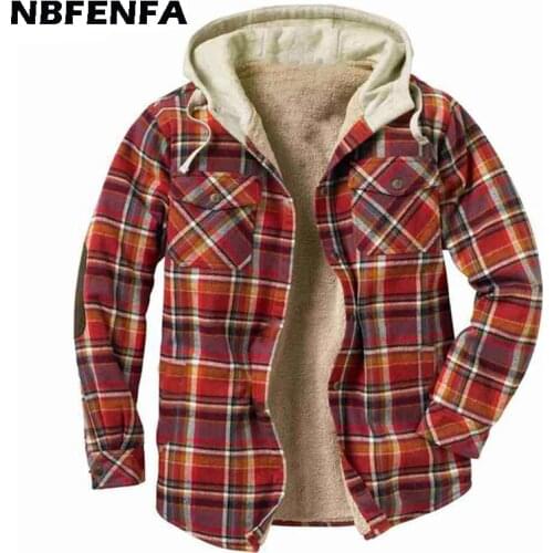 Men Winter Jacket Fleece Coat Male Windbreaker Hooded Warm Parkas Outdoor Outwear Overcoats Men Clothing Fashion Jacket LA469