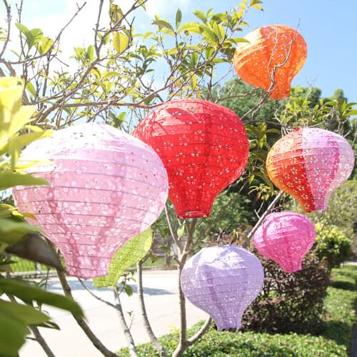 8inch 20cm Hollow Out Chinese Paper Lanterns Birthday Party Wedding Decoration Home Garden Office Hanging Paper Balls Lanterne