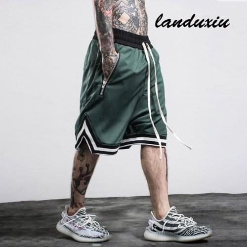 Landuxiu Men's Sports Shorts