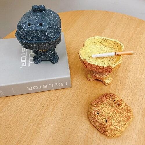 Resin Cute Crocodile Ashtray Small Sculpture Living Room Desktop Decoration Ash Rack Home Decoration Indoor Office Gifts