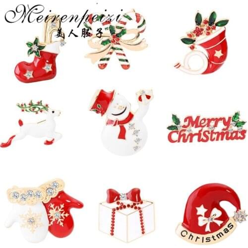 Meirenpeizi Merry Christmas Brooches Pins Cute Santa Claus Hat gloves Bells Socks Donuts Candy Enamel Pin Badges Brooch