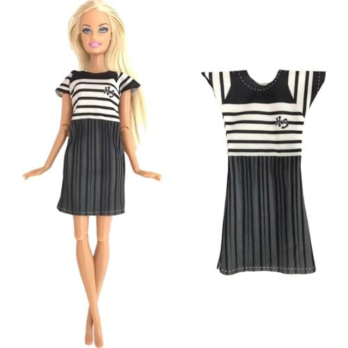 NK 1 PCS Beautiful Mini Black Dress Casual Wear Party Gown Clothes For 1/6 Doll Skirt For Barbie Dollhouse Accessories