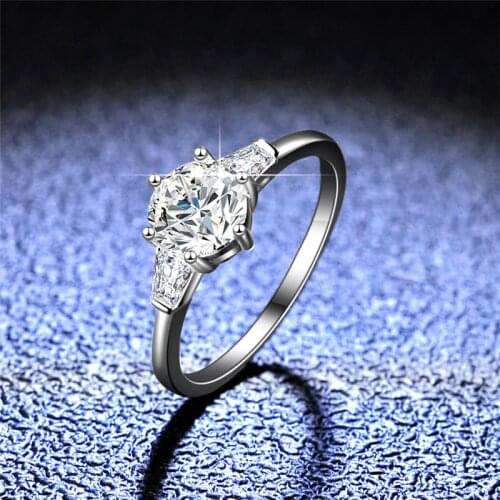 Silver Diamond Test Passed Excellent Cut 1 Carat D Color High Clarity Moissanite Ring Silver 925 Elegant Engagement Jewelry