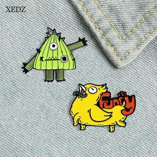 XEDZ Green Thorny Plant Stump Eyes Yellow Chicken Enamel Brooch Cartoon Children Animal Clothing Backpack Badge Jewelry Gift