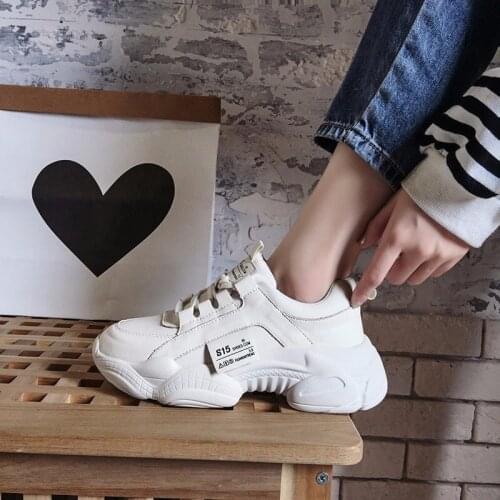 White Women Shoes Leather Lace up Thick Sole Vulcanize Daddy shoes Casual Beige Super Light Sports Platform Sneakers 2021 New