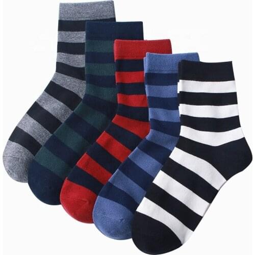 Autumn Winter New Style Middle Stockings Cotton Warm Comfortable Sport Striped Socks for Men