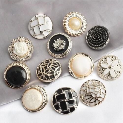 100PCS Round Button Coat Sweater Female Decoration Accessories High-end Windbreaker Pearl Buttons Wholesale