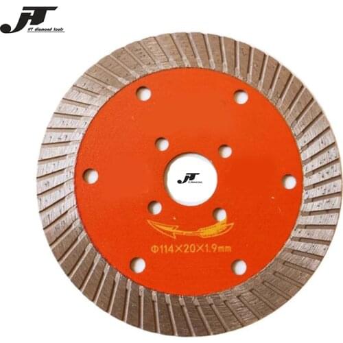 Porous Diamond Corrugated Wet Cutting Saw Blade Circular for Concrete Tile Stone Carbide D114ORD156