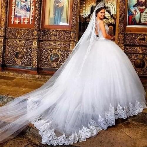 Ball Gown Wedding Dresses Sheer Jewel Neck Appliques Lace Beads Hollow Open Back Bridal Gowns Plus Size CustomWedding Dress