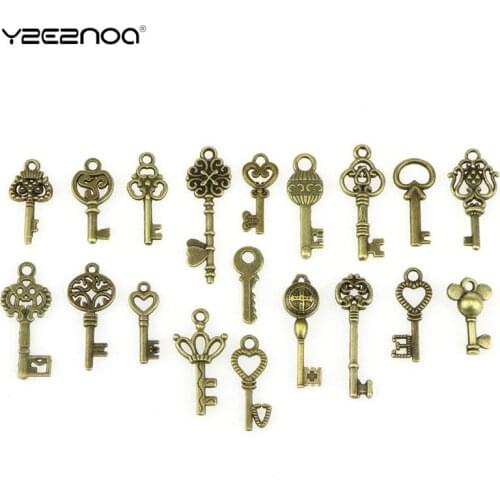 Mix Antique Vintage Old Look Bronze Skeleton Keys 1 Set Of 100pcs Fancy Heart Bow Necklace Pendant Charms