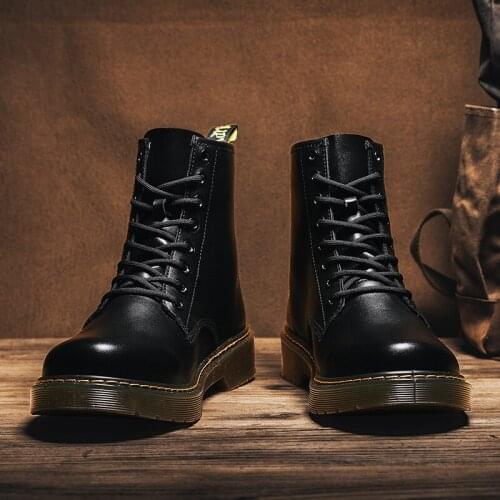 2021 New Men Shoes High Top Fashion Woman Winter Warm Snow Non-slip Shoes Dr. Motorcycle Ankle Boots Black Couple Unisex Boots