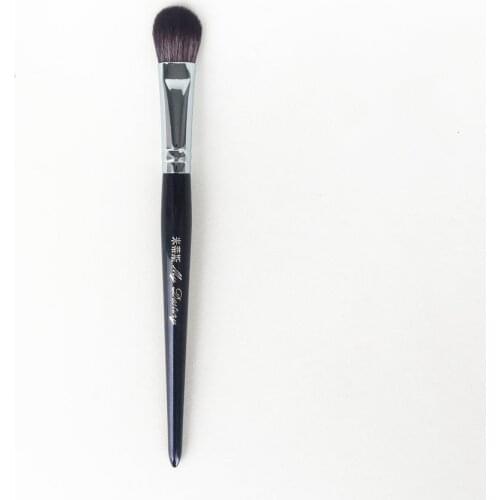 My Destiny 034 Precision Highlighter Brush - Soft Flat Round Precision Shading Blending Sculpting Brush - Makeup Blender Tool