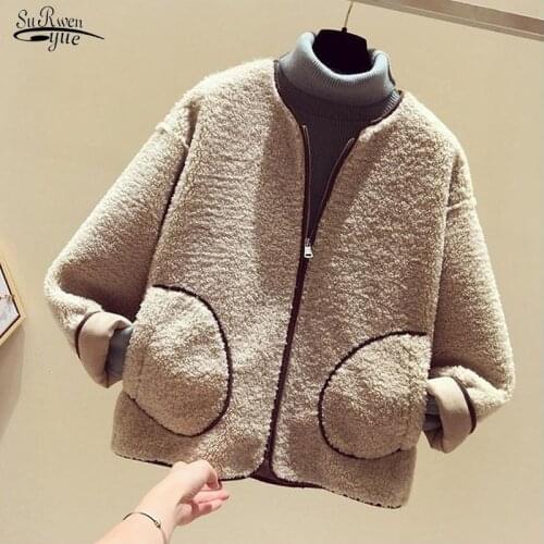 2020 Winter Single-breast Coat Vintage Jacket Women Thicken Imitation Lamb Wool Coat Women Short Korean Fashion Loose Tops 11938