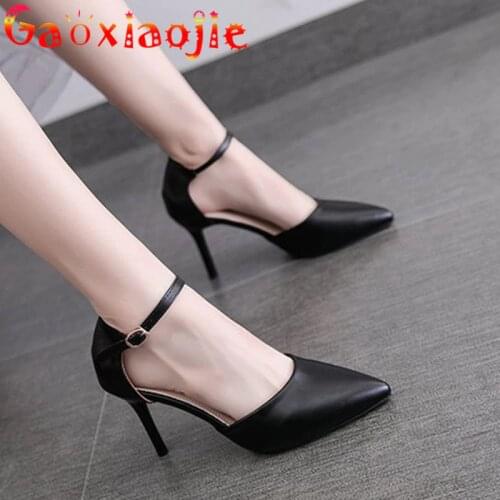 Gaoxiaojie 2021 New Classic Black And White Summer Pointed End Sandal Fashion Simple Lady Cover Heel Buckle Strap Stiletto Shoes