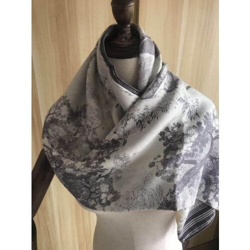 2020 new arrival autumn spring classic design 140*140 cm colorful scarf 65% cashmere 35% silk scarf wrap for women lady girl