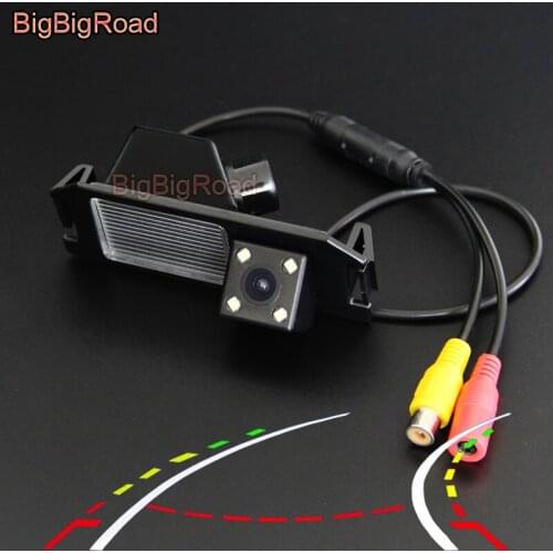 BigBigRoad Car Intelligent Dynamic Tracks Rear View Camera For Hyundai Genesis Rohens Coupe I30 Solaris Kia Soul 2016 2017