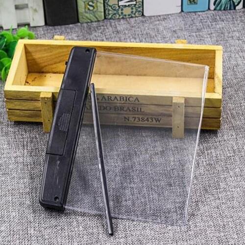 New Plate Lamp Creative LED Reading Book Light Eye School Battery stationery Night Reading Light Light Protect For stu A3B1