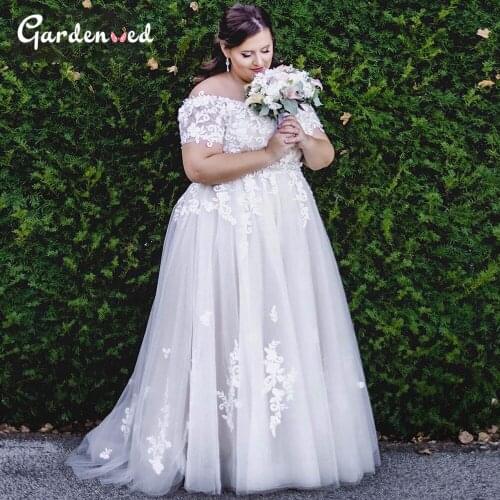 Off shoulder Plus Size Wedding Gown Appliques Embroidery Bride Dress Simple Lace Up Back Bridal Dress 2020 White