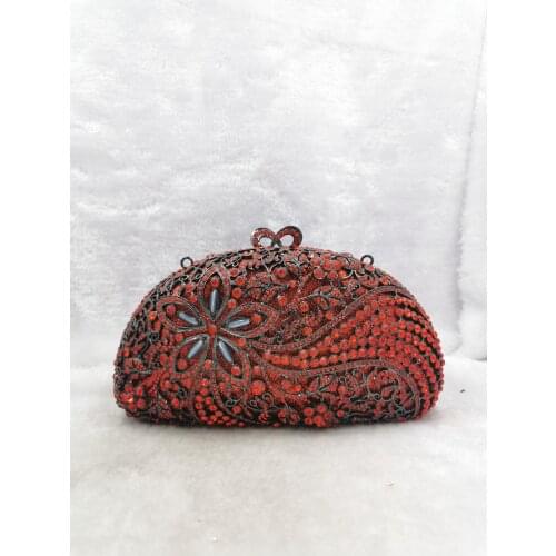Lady Elegant Silver Red Color Women Crystal Evening Bags Hollow Out Ladies Diamond Minaudiere Wedding Clutch Bags Handbag Purse