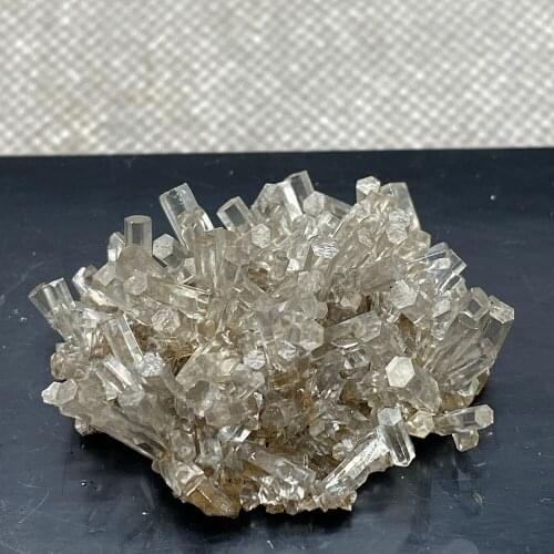 Natural transparent columnar calcite is rare and extinct in China
