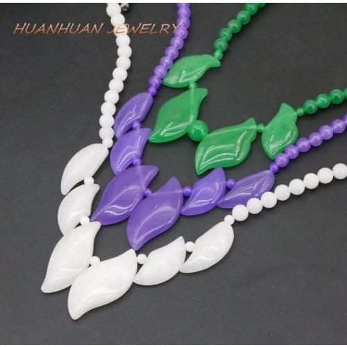 Natural Stone Necklace Pendant For Women Jades 6mm Round Beads Chalcedony 28-37mm Leaf Long Pendants Jewelry 18inch B3393