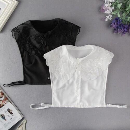 Korean Laple Detachable Collars for Women Big Lapel Fake Collar Sweet Half Shirt Blouse Button White Decorative Accessories