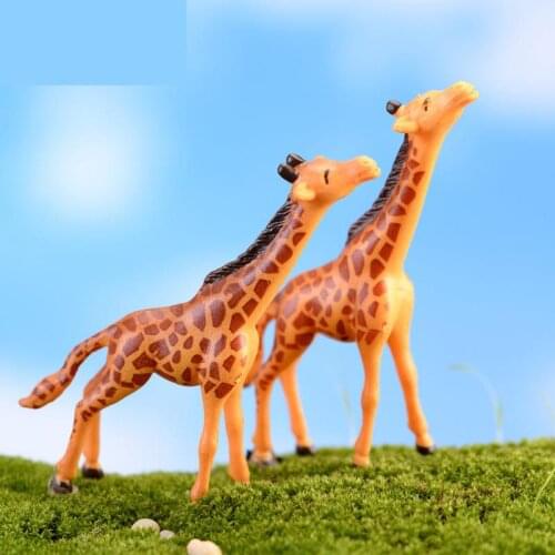 Ornamental Doll Lovely Giraffe Diy Material Wholesale Moss Micro Landscape Decoration Miniature Garden Home Decor Mini Garden