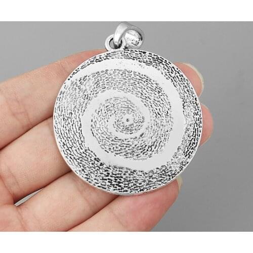 2PCS Antique Large Hammered Round Spiral Swirl Pattern Charms Pendants for DIY Necklace Jewelry Choker Findings