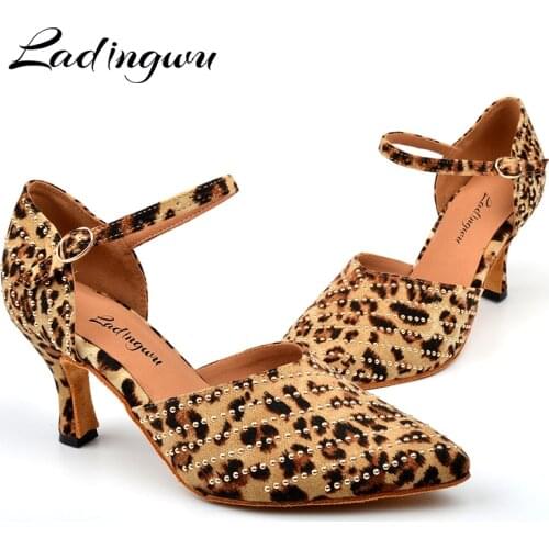 Ladingwu Womens Latin Dance Pointe Shoes Closed Salsa Ballroom Dance Shoes For Woman Soft Bottom Golden Rhinestone Dance Shoes