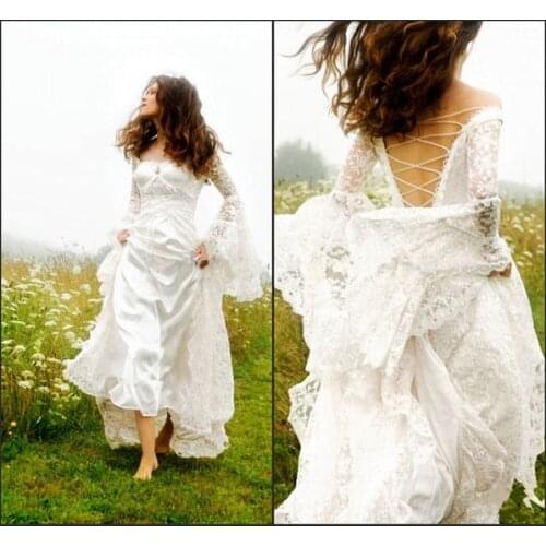 Gothic Celtic Wedding Dress Vintage Lace Bell Sleeve Lace Up Corset Medieval Bridal Gown Vintage Retro Bride 50s Gown