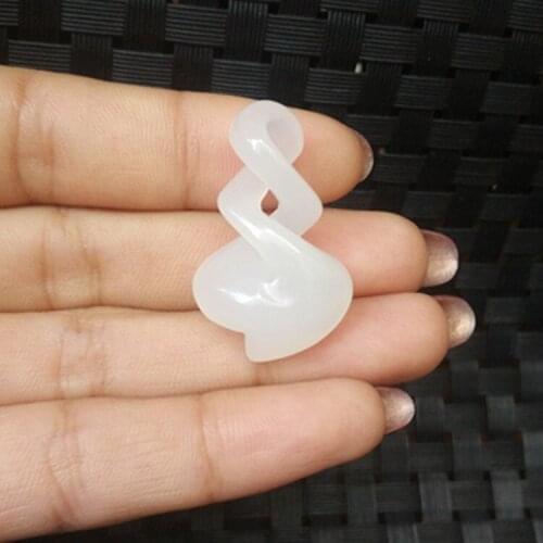 High imitation Xinjiang Hetian Jades Sheep Fat White Jades pendant reverses the heaven and earth outer covering hanging piece