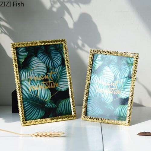 6/7 Inch Picture Frame Golden Border Photo Frame Gold Frames for Pictures Metal Turtle Leaf Picture Desk Decoration Ornaments