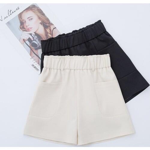 Spring and summer 2020 South Korean new versatile wear black high waist loose thin wide leg casual A-line shorts for women