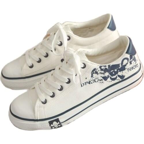 Men Classical Canvas Shoes Summer Trend Lace-Up Shoes Outdoor Skateboard Students Fashion Sneakers 2021 New Brand Designer 39-44