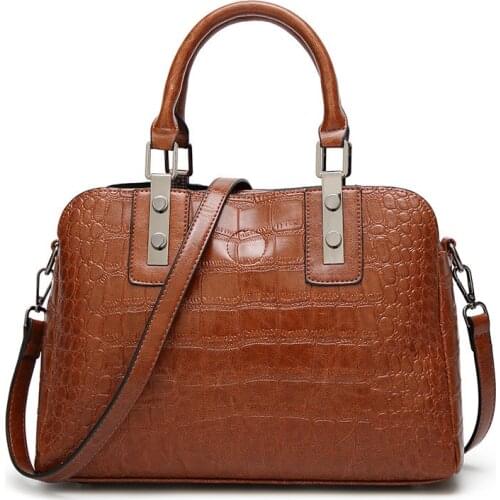 Hot Autumn winter 2020 portable womens bag European and American fashion crocodile Single Shoulder Messenger Bag