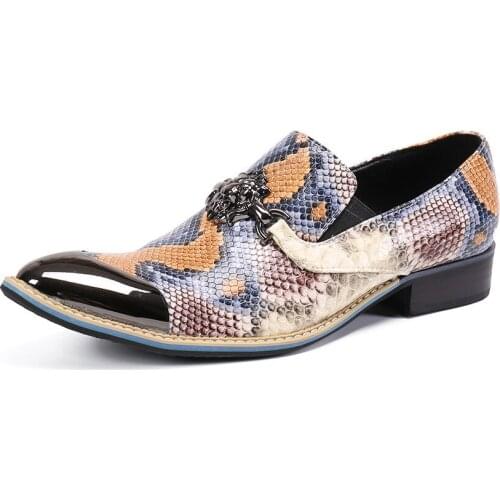 New Spring and Autumn Casual Mens Classic Shoes Pointed Toe Trendy Youth Bullock Snakeskin Leather Men Shoes