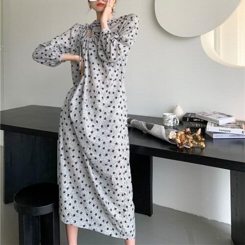 ZCSMLL Design sense hollow retro floral drawstring long-sleeved dress 2021 summer new French temperament