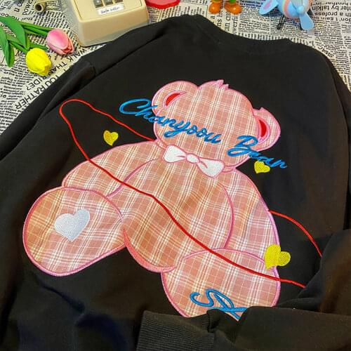 Hip Hop Bear Embroidery Cotton Sweatshirt Streetwear Harajuku O-neck Long Sleeve Womens Winter Tops 2021New Kawaii Teens Clothes