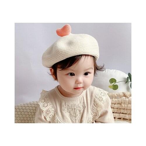 1-2 years old baby baby hat female beret girl net red baby painter hat cute super cute child autumn and winter