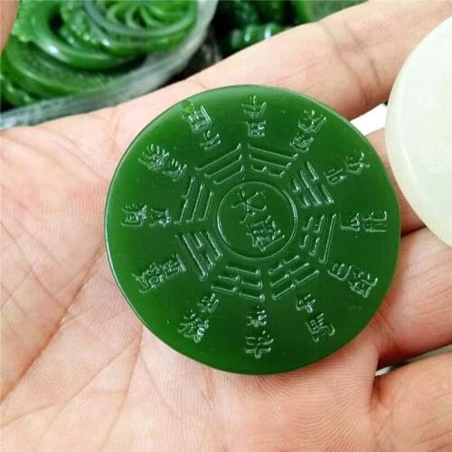 Natural Green Hand Carved Twelve Zodiac Taiji Bagua Jade Pendant Fashion Boutique Jewelry Mens and Womens Bagua Necklace